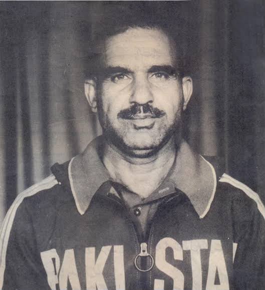 Abdul Khaliq: The Flying Bird of Asia Who Taught Pakistan to Run